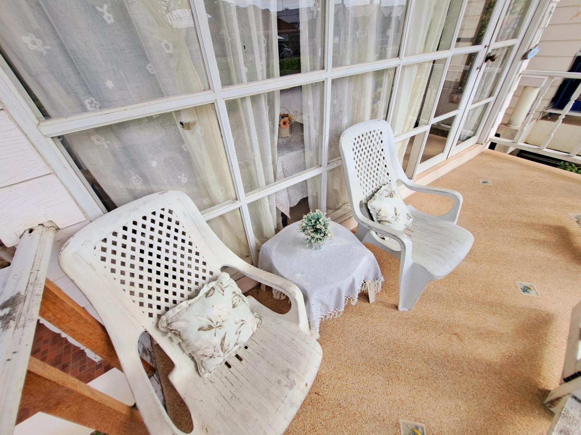 Prathana Garden Beach Resort Хуа Хин Екстериор снимка