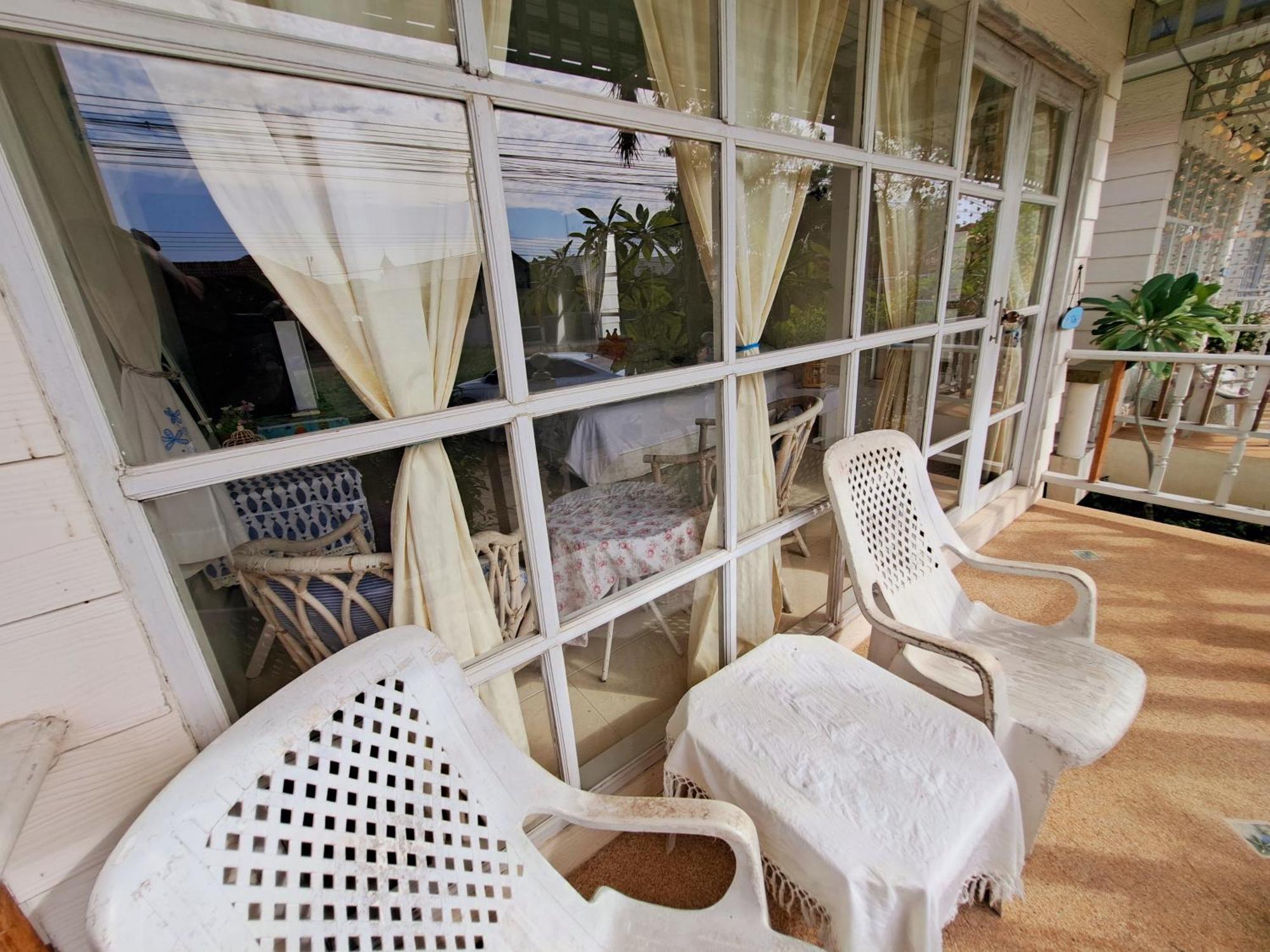 Prathana Garden Beach Resort Хуа Хин Екстериор снимка