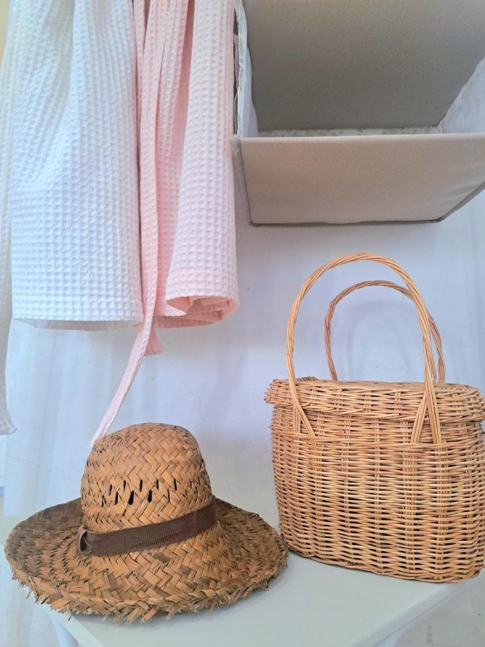 Prathana Garden Beach Resort Хуа Хин Екстериор снимка