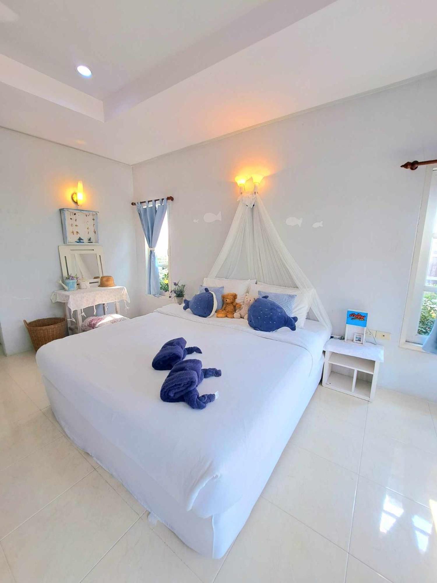 Prathana Garden Beach Resort Хуа Хин Екстериор снимка